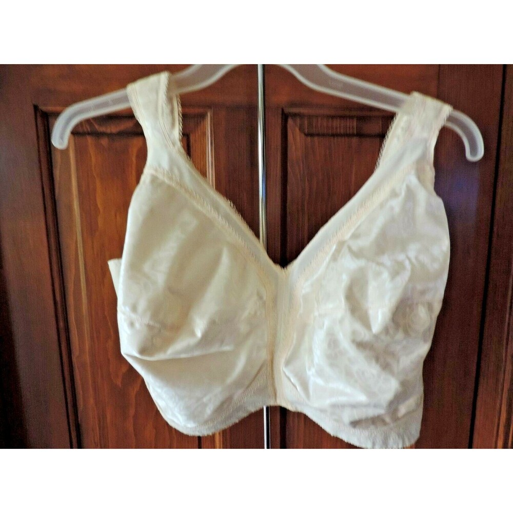 Playtex 18 Hour Women's Bra Beige Wire Free Bra Model 4693 Size 44DDD